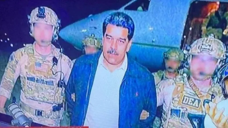 Eduardo Bolsonaro e Nikolas Ferreira compartilham suposta foto de Maduro capturado