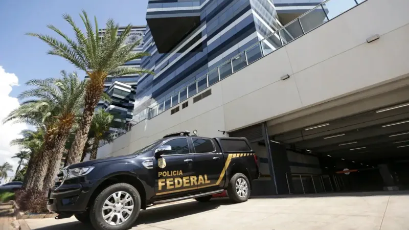Fraudes no INSS: PF deflagra nova fase de operação em oito estados