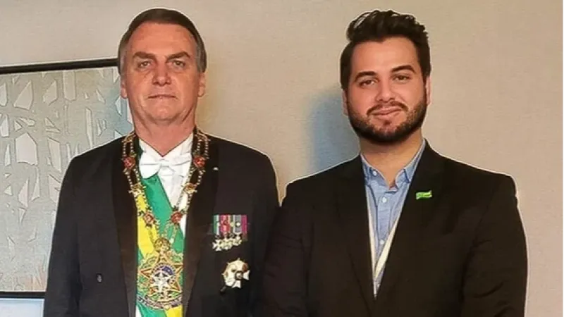 Moraes dá 24h para Filipe Martins explicar possível descumprimento de medida cautelar