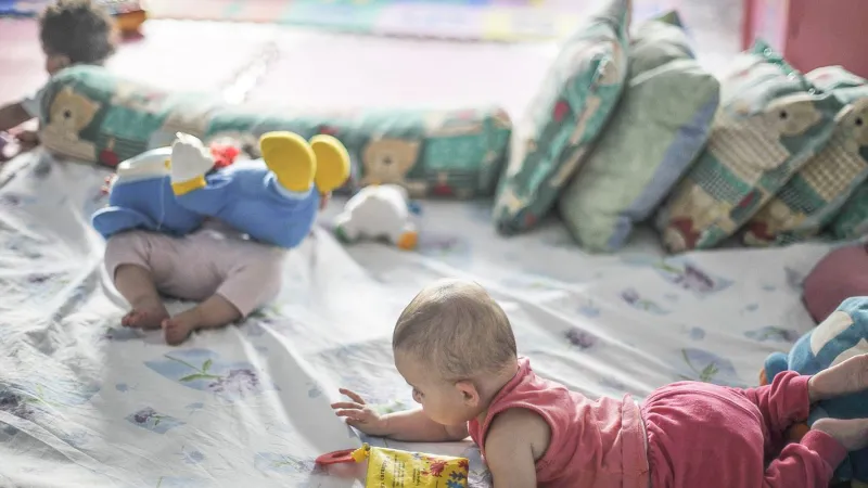 Quedas: mais de 330 mil crianças foram internadas no Brasil em 10 anos