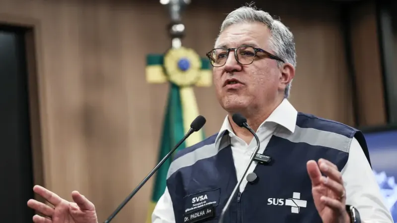 Casos suspeitos de intoxicação devem aumentar no país, diz ministro