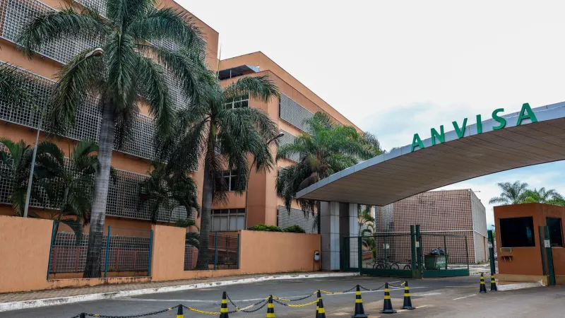 Anvisa proíbe suplemento irregular e suspende lotes de creatina