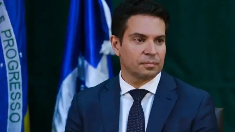 Moraes determina início do processo de extradição de Alexandre Ramagem