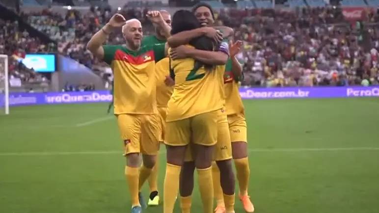 Futebol Solidário da Globo lidera audiência e arrecada milhões ao Rio Grande do Sul