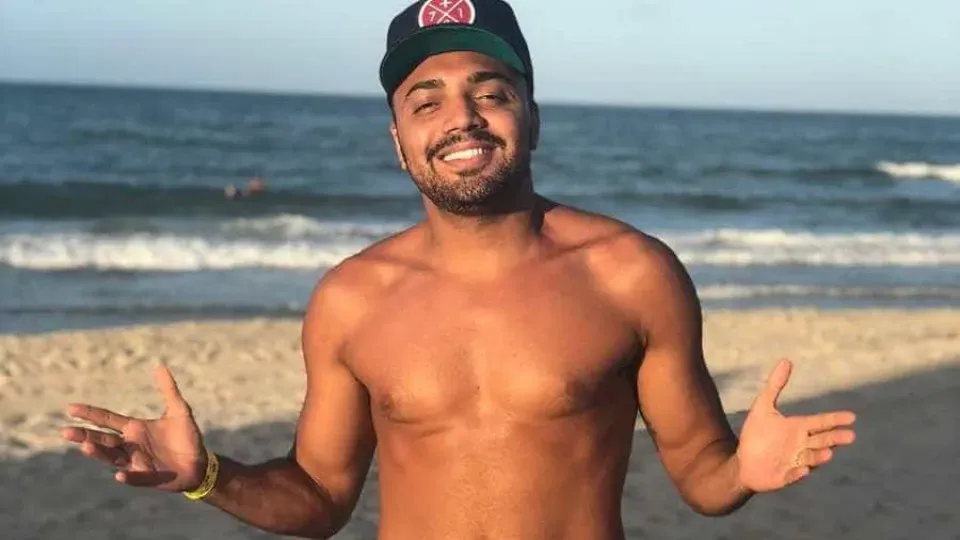 Tirullipa pede desculpas e se diz 'envergonhado' após vazamentos de áudio com traição