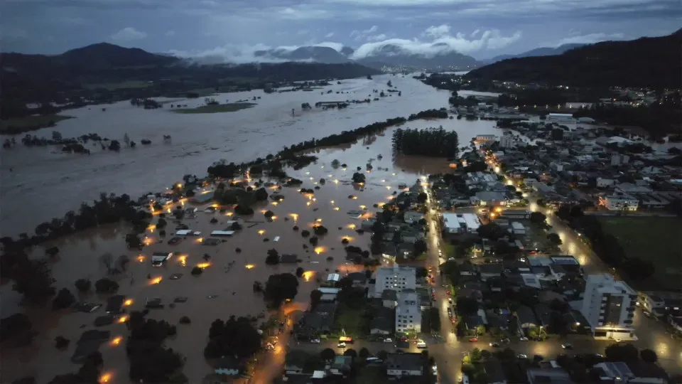 Tragédias climáticas como a do RS serão cinco vezes mais frequentes, aponta estudo