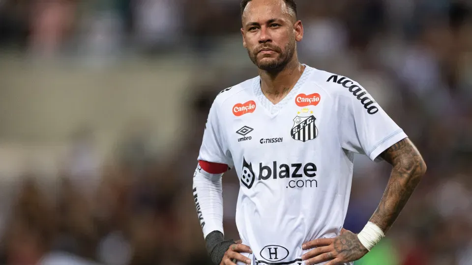 Neymar testa positivo para covid e é dúvida para jogo com influenciadores